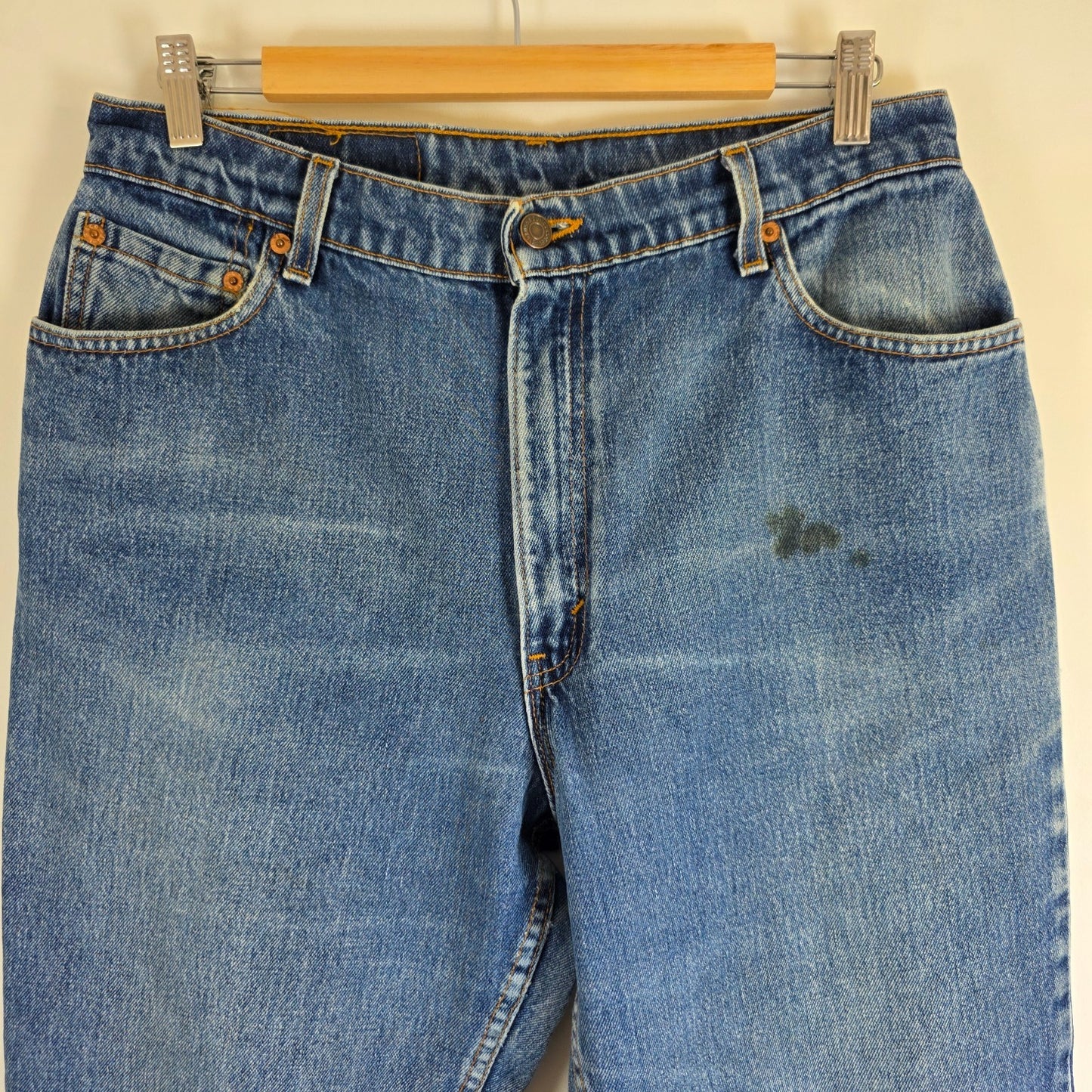 Levi’s 550 Jeans Women’s W32 L30 Blue Relaxed Fit USA Made Vintage Denim