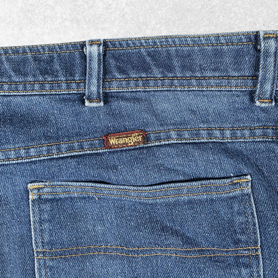 Wrangler Jeans W44 L31 Blue Straight Relaxed Denim Mens Workwear Casual tag W46