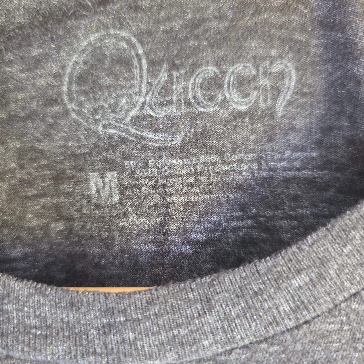 Queen Crest Logo Graphic Band T Shirt Grey Medium Rock Music Tee