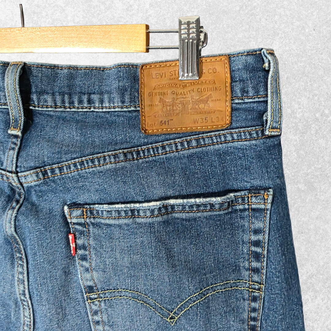 Levi’s 541 Athletic Fit Jeans W35 L33 (Tag W35 L34) Blue Stretch Denim Men’s