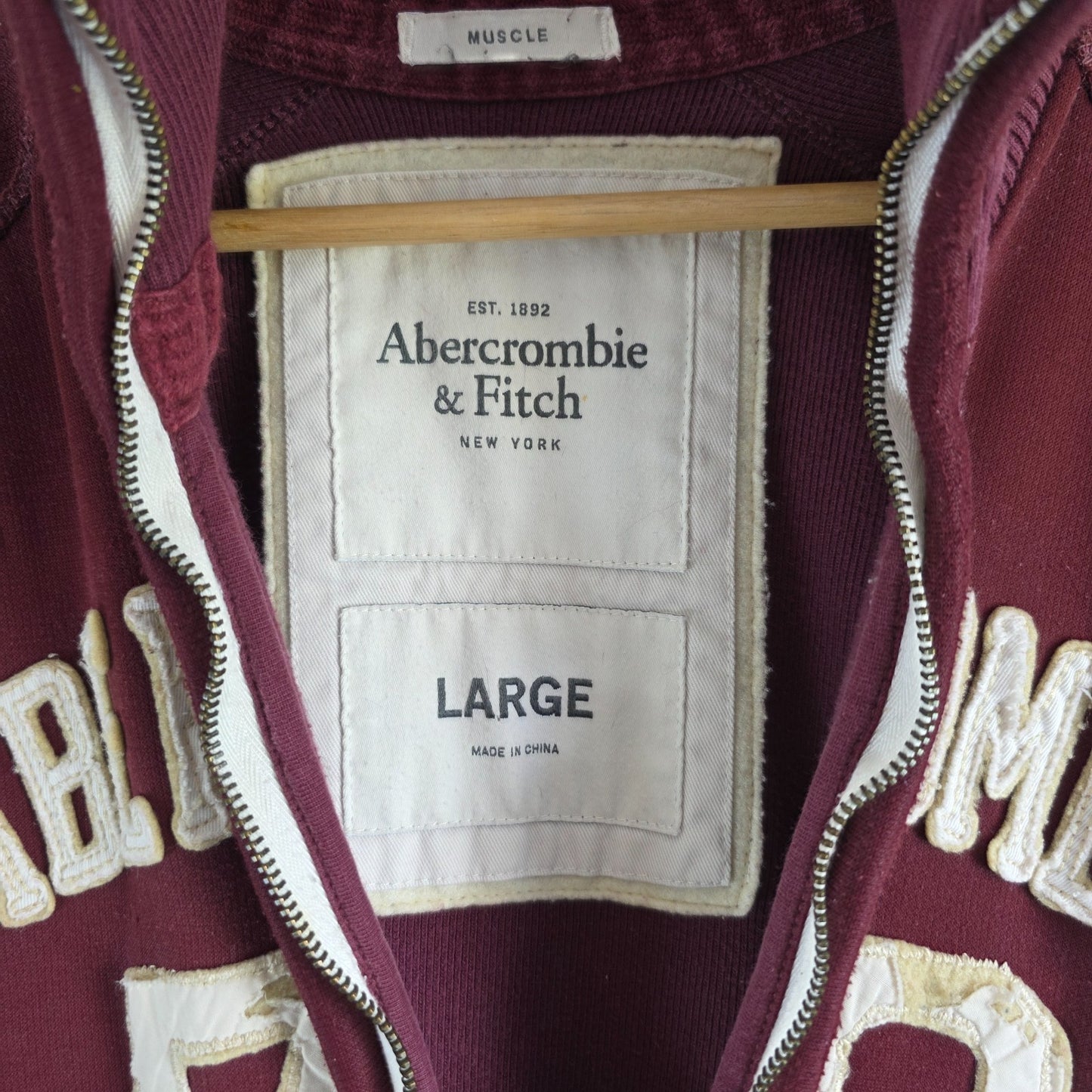 Abercrombie & Fitch Full Zip Sweatshirt Burgundy L Muscle Fit Y2K Vintage Style