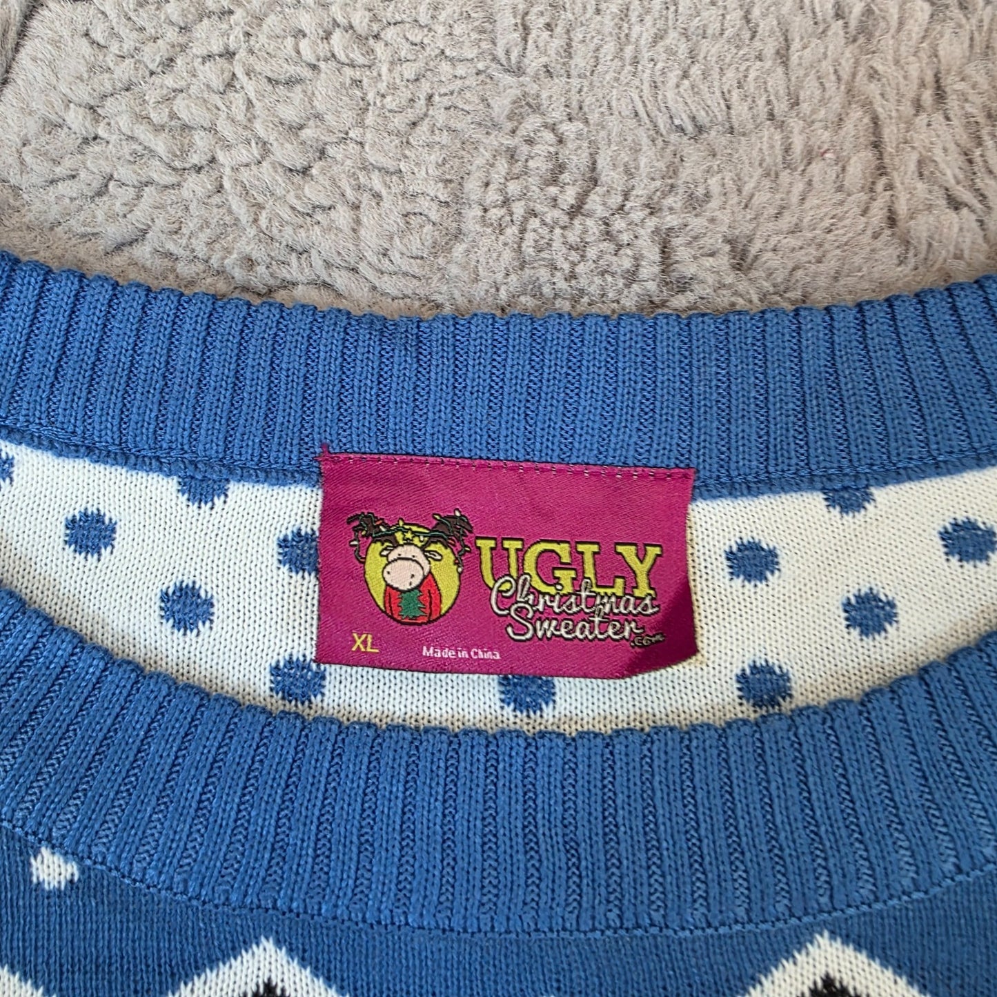 Men’s Ugly Christmas Sweater XL Blue White Festive Winter Jumper