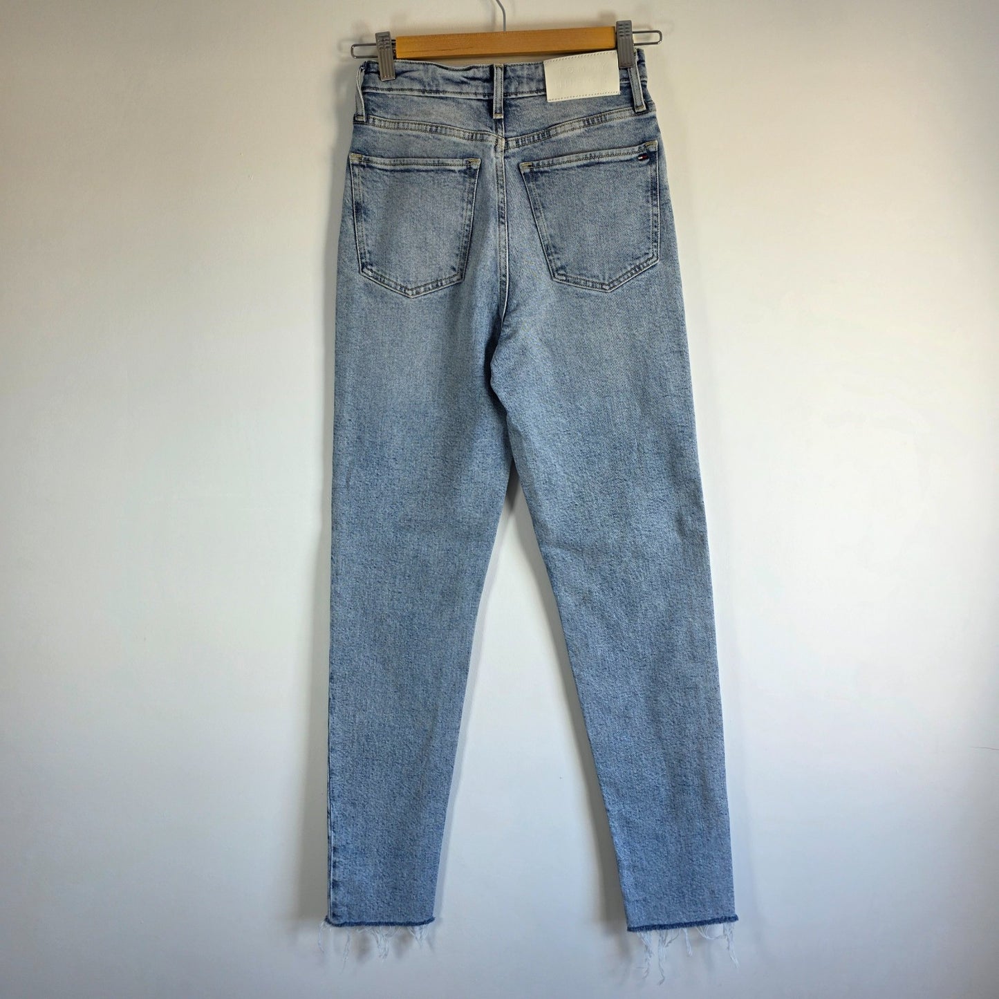 Tommy Hilfiger Gramercy Jeans W23 L30 (W25 L32) Women’s High Waist Tapered