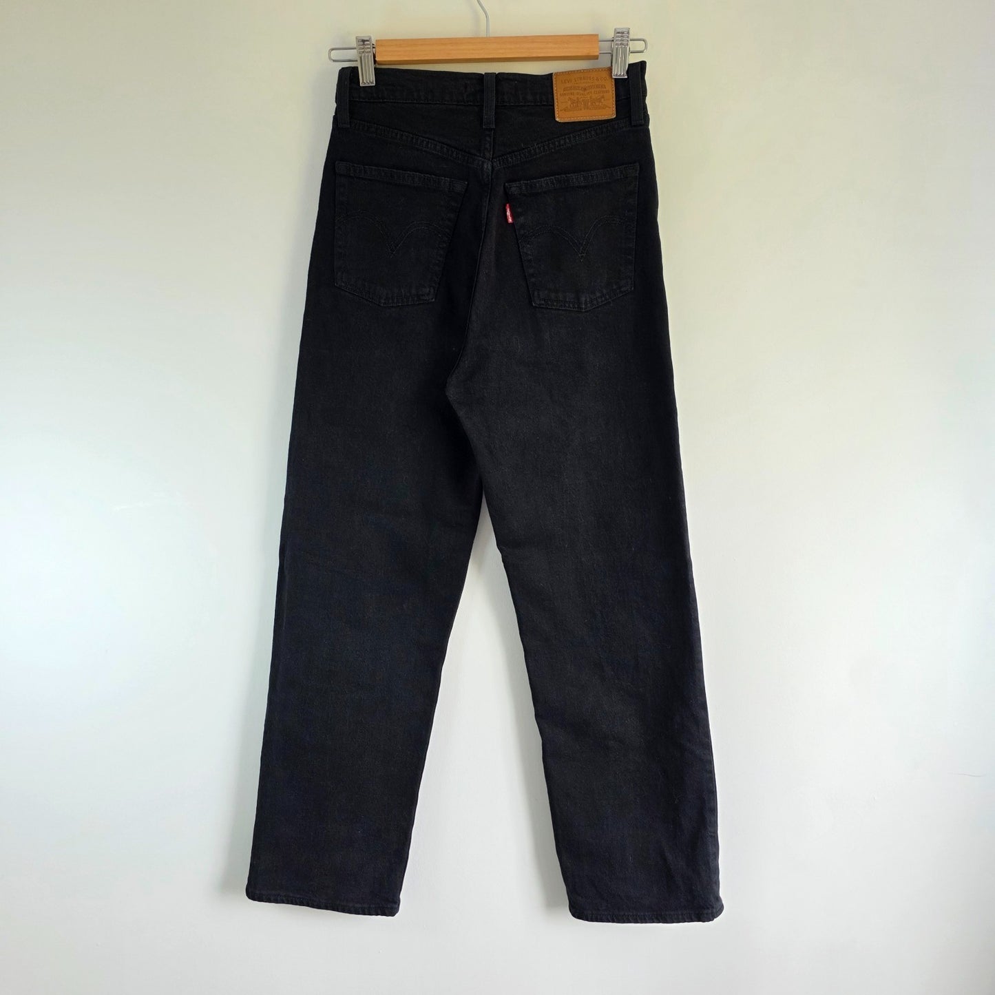 Levi's Ribcage Straight Jeans W27 L27 Black High Rise Women's Denim Trousers