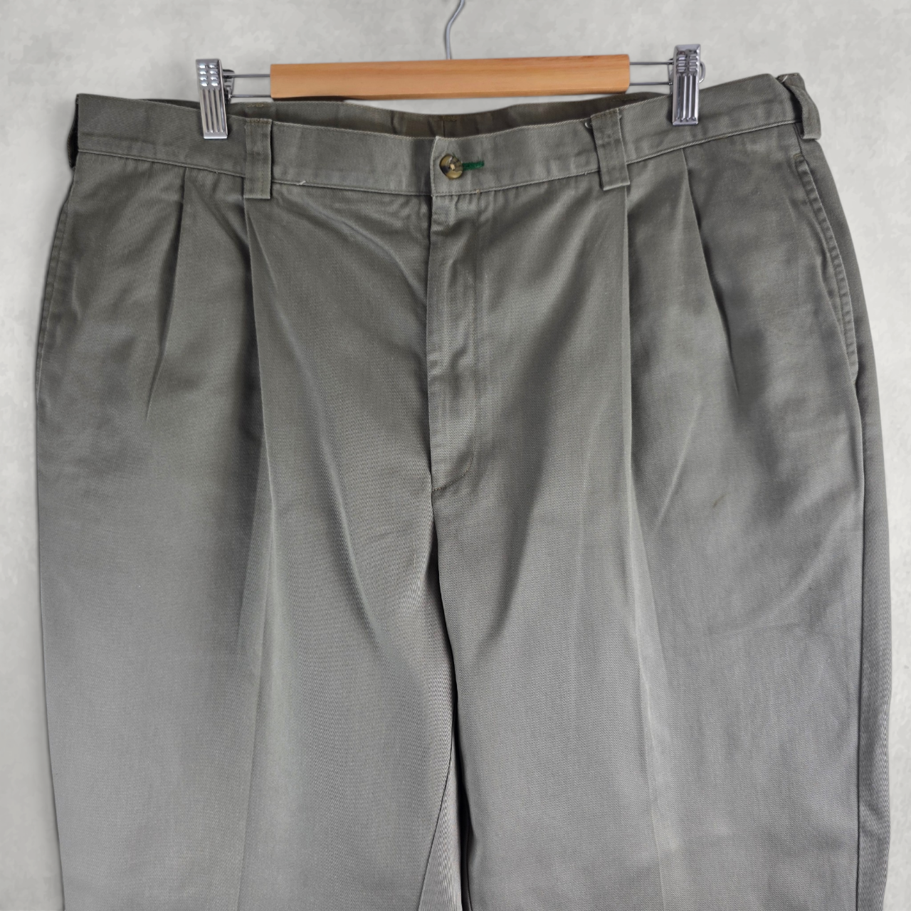 Vintage Tommy Hilfiger Pleated Chino Trousers W39 L29 Beige Preppy Old Money