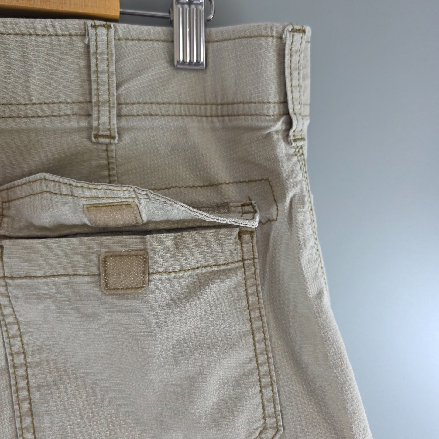 Lee Extreme Motion Cargo Shorts W34 Beige Stretch Utility Workwear Men’s