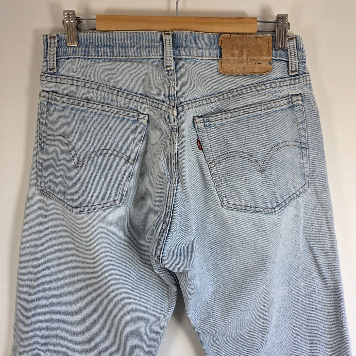 Levi’s Vintage Jeans W32 L29 Blue Straight Custom Patch Distressed Y2K