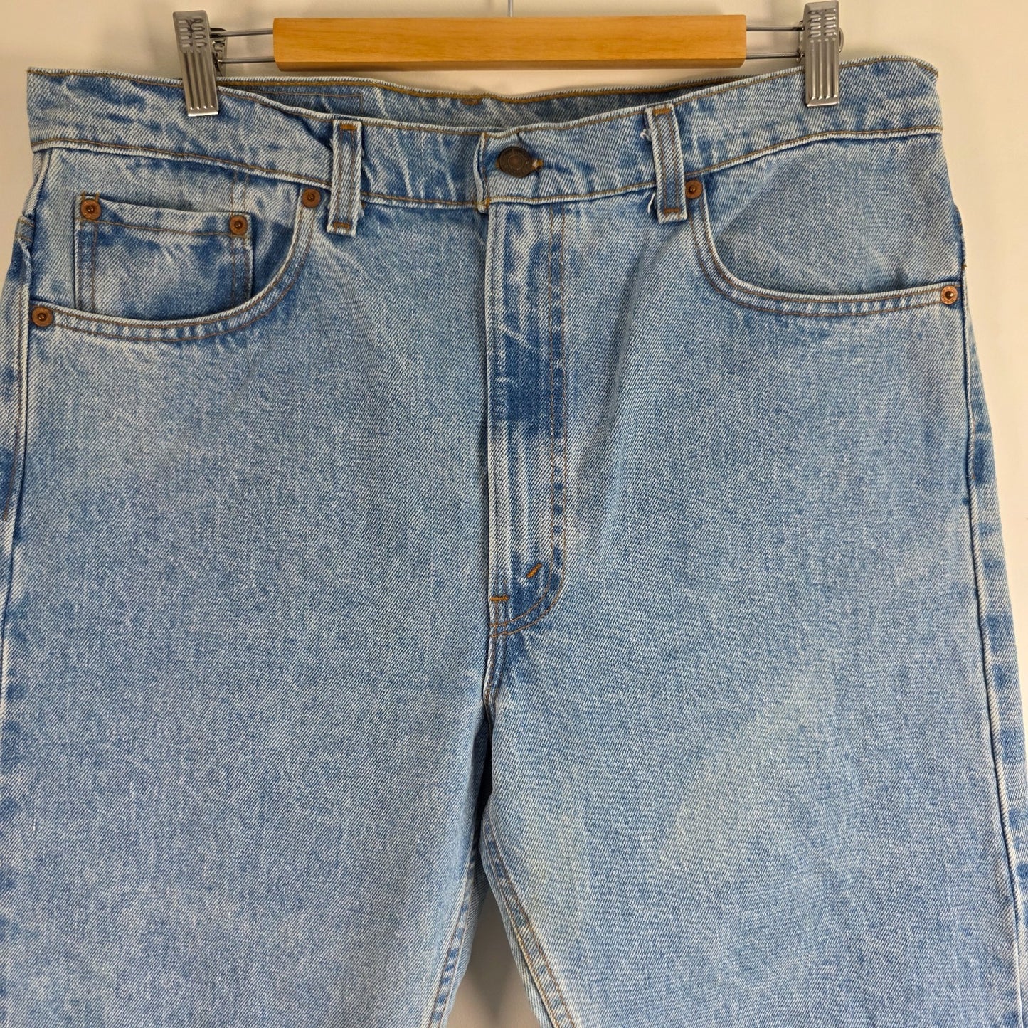 Vintage Levi’s 505 Jeans W36 L30 Blue Straight Leg USA Made Denim