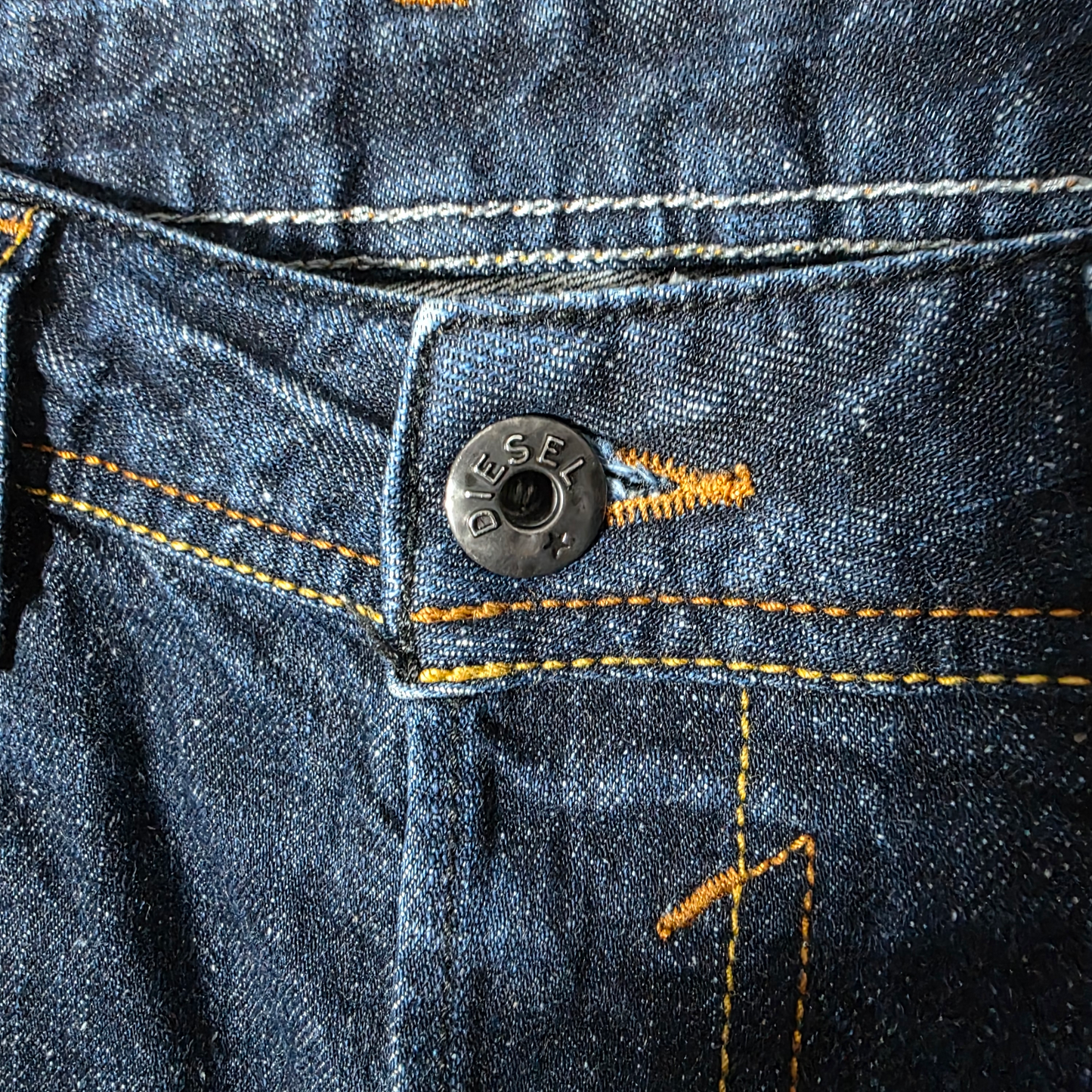 Diesel WAYKEE Straight Jeans W30 L30 Blue Denim Made in Italy Men’s RRP £150