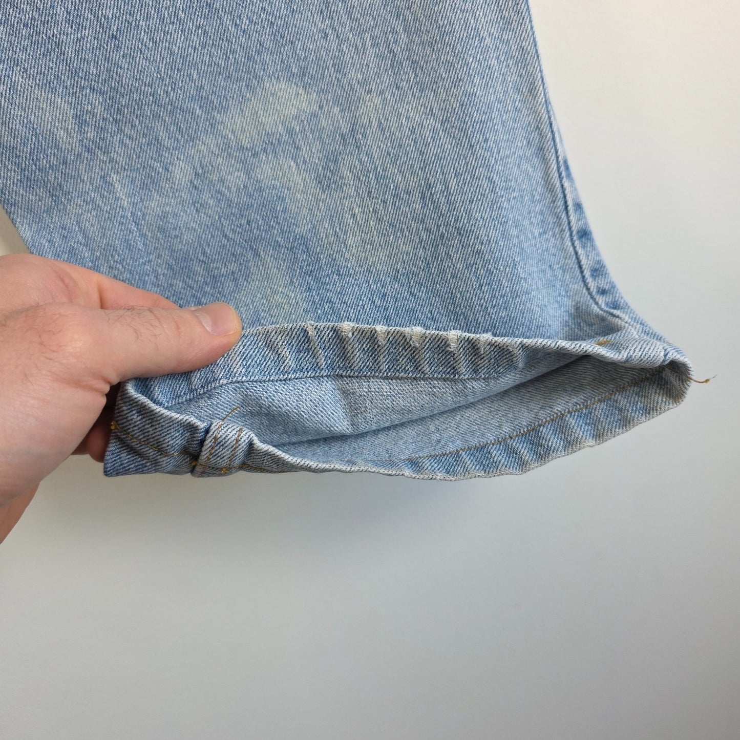 Vintage Levi’s 505 Jeans W34 L28 Blue Straight Leg USA Made Y2K 90s Distressed