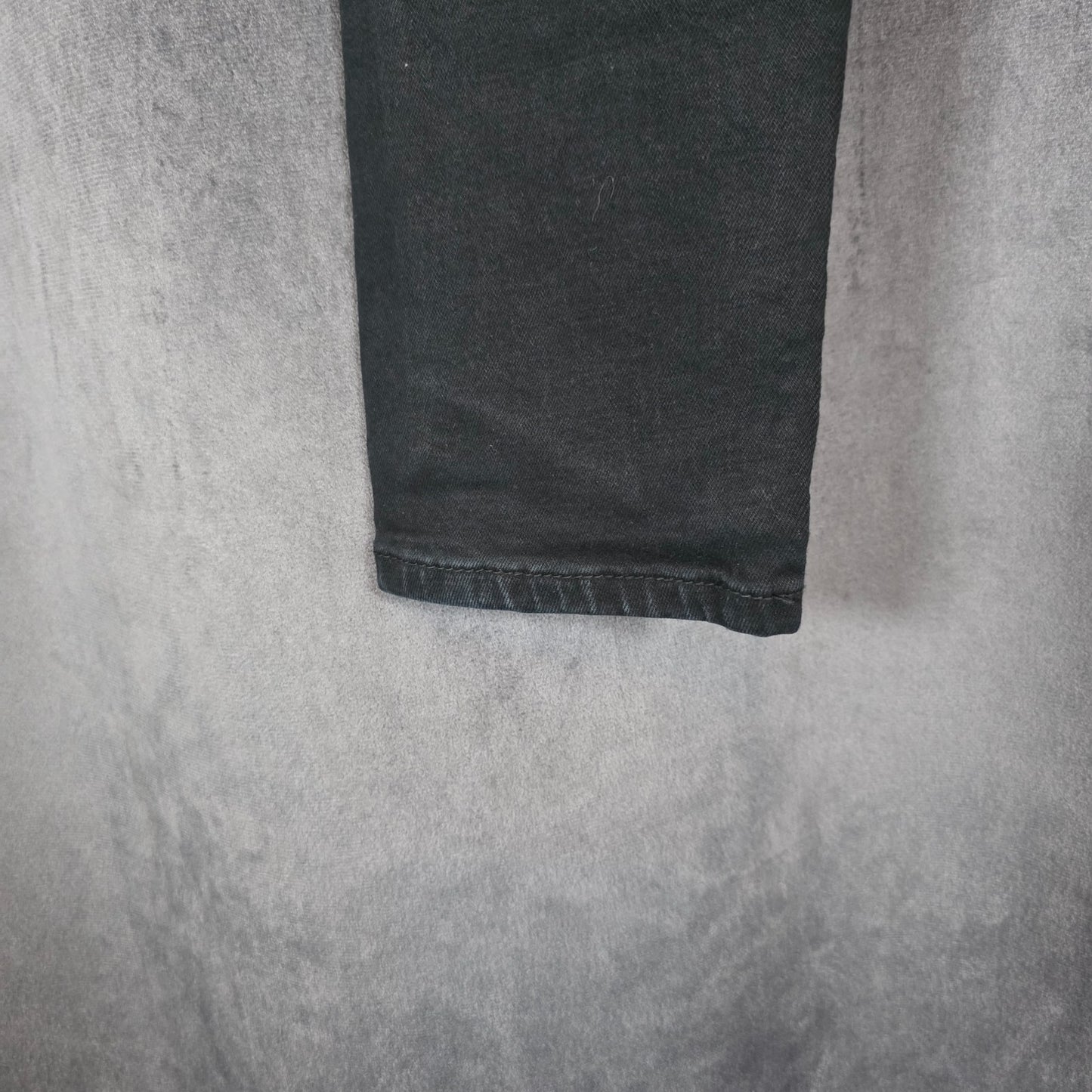 Diesel Men’s Skinny Fit Black Jeans W29 L28.5 Stretch