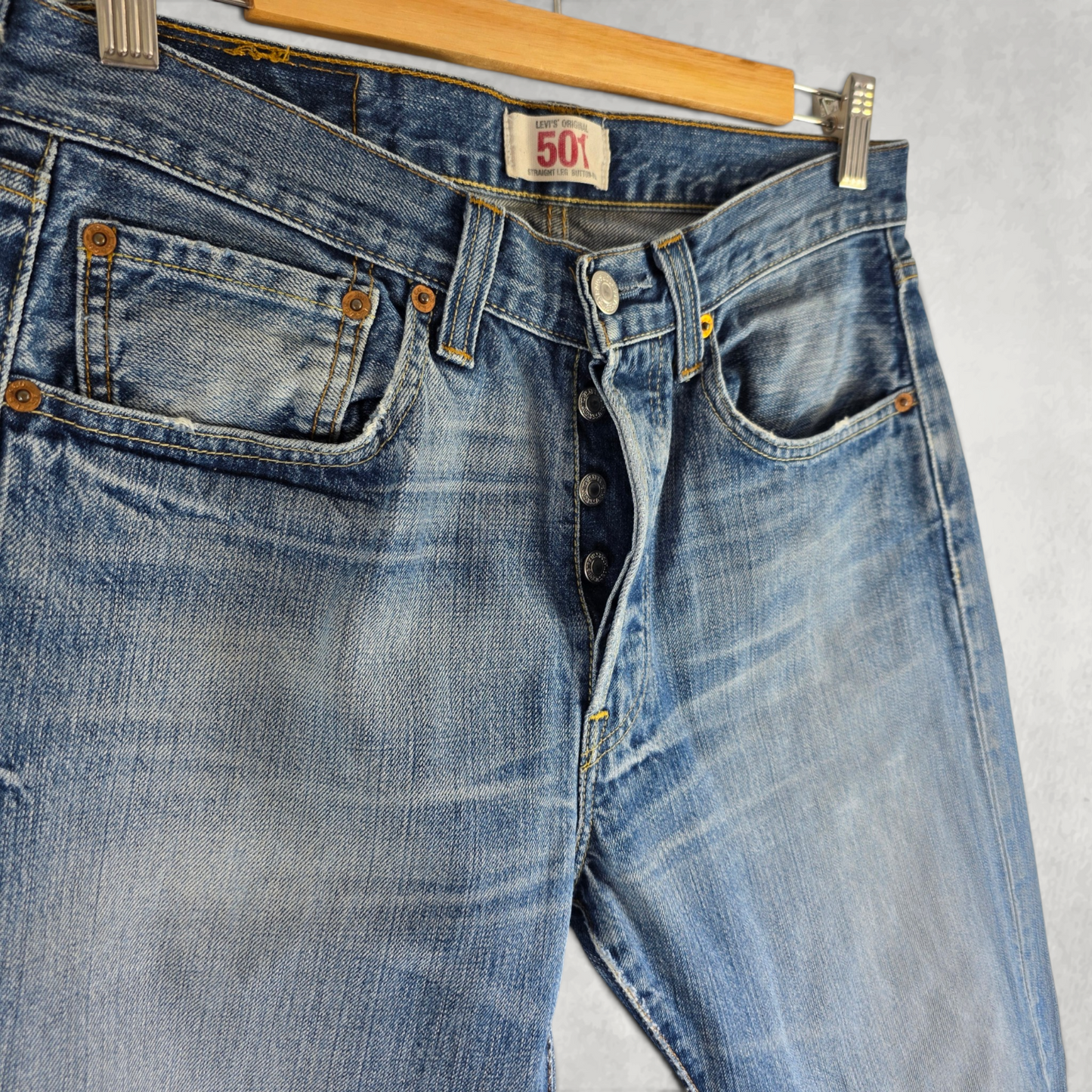 Levi’s 501 Jeans W30 L32 (W31 Tag) Blue Straight Leg Button Fly Men’s Denim