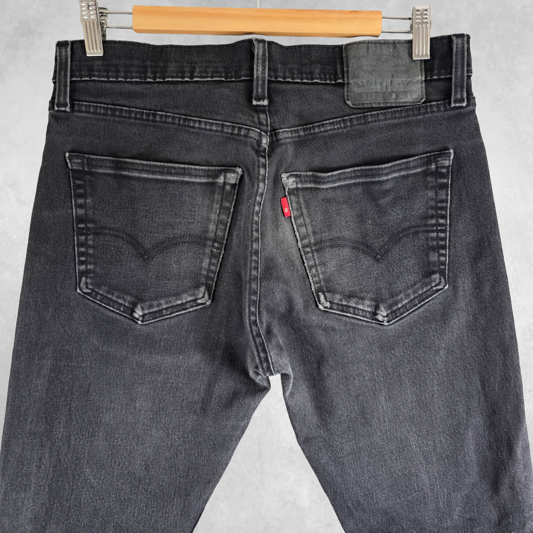 Levi’s 512 Slim Taper Jeans W31 L30 Black Stretch Denim Modern Minimal Men’s