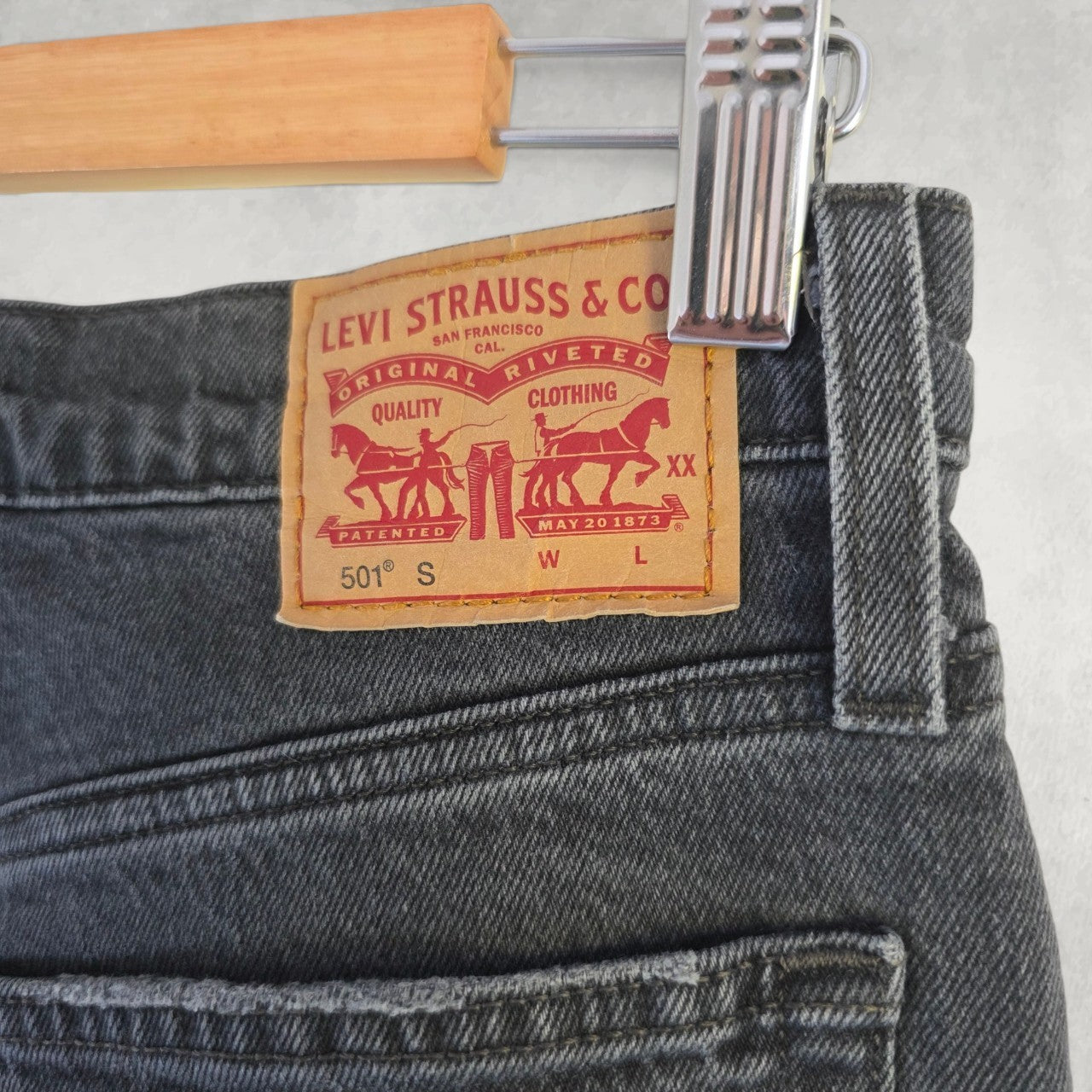 Levi’s 501 S Skinny Jeans W27 L28 Black Faded Stretch Denim Women’s High Rise