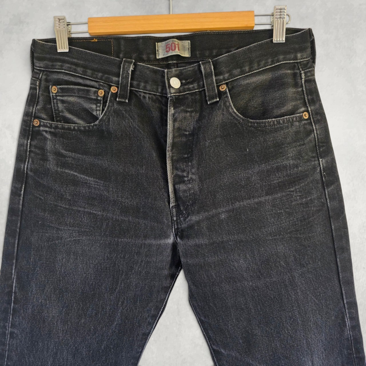 Levi’s 501 Vintage Black Jeans W32 L32 Straight Leg Button Fly Faded Denim