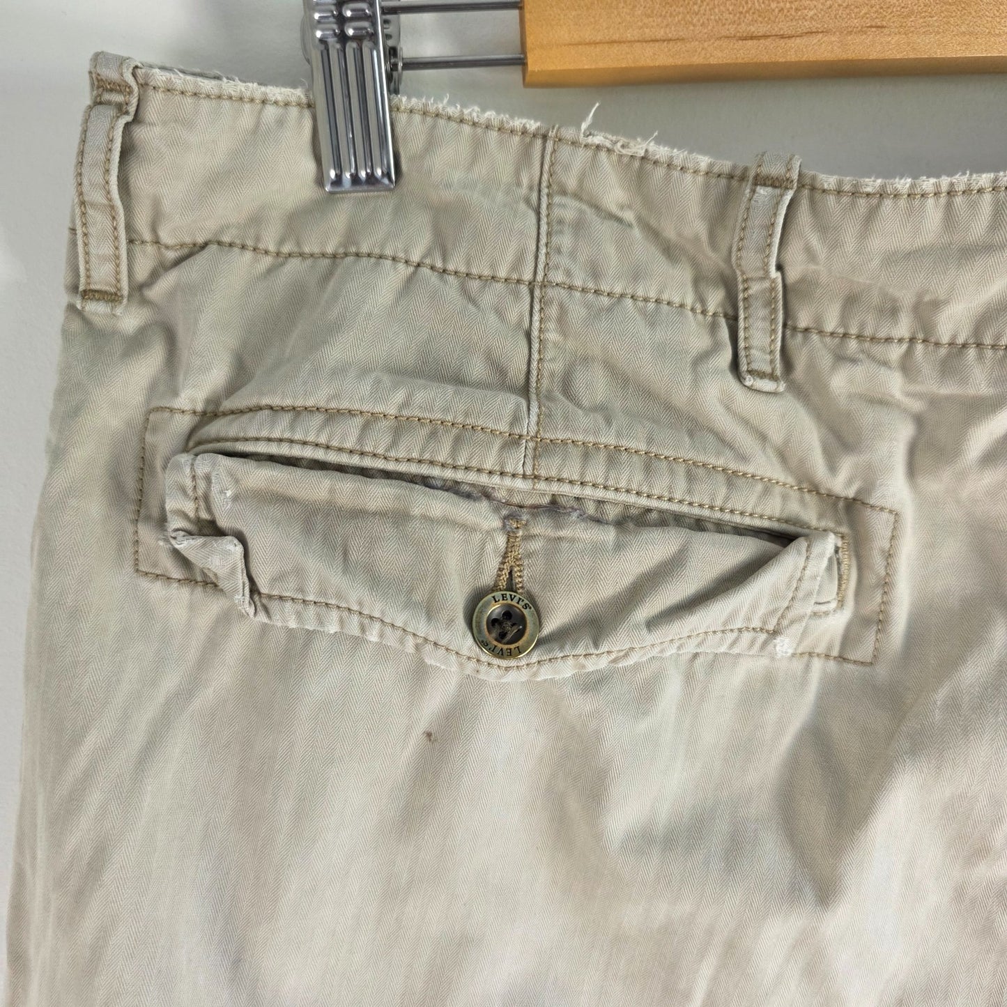 Levi’s Cargo Shorts Mens W38 Beige Utility Combat Shorts Cotton