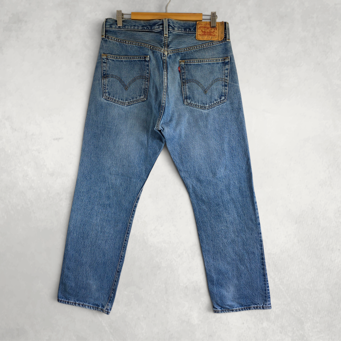 Levi’s 501 Jeans W32 (W34) L30 Blue Straight Leg Button Fly Vintage