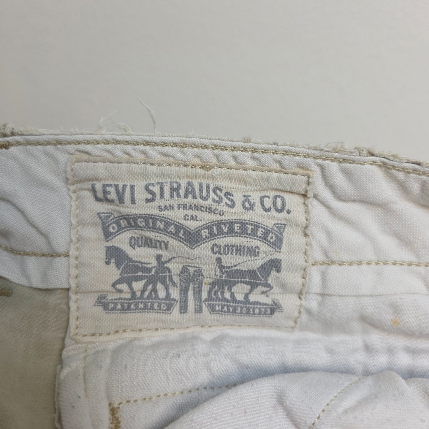 Levi’s Cargo Shorts Mens W38 Beige Utility Combat Shorts Cotton