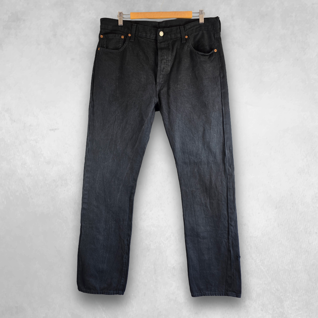 Levi’s 501 Jeans W36 L34 Black Straight Fit Denim Button Fly Men’s Classic