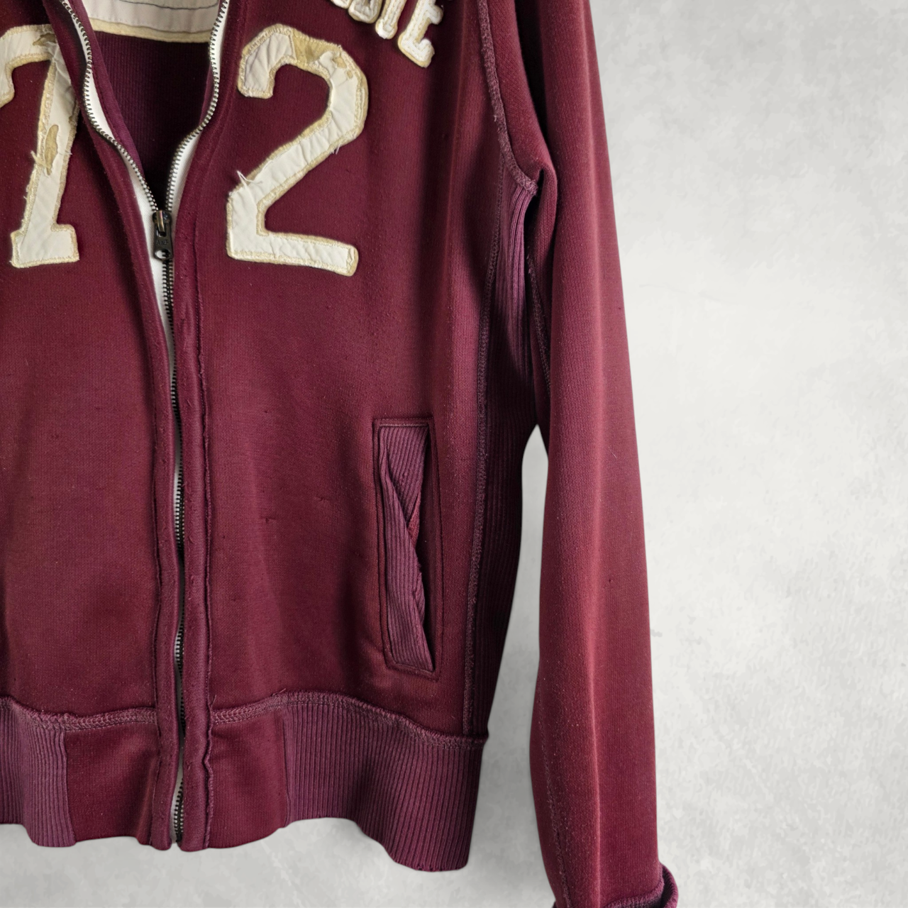 Abercrombie & Fitch Full Zip Sweatshirt Burgundy L Muscle Fit Y2K Vintage Style