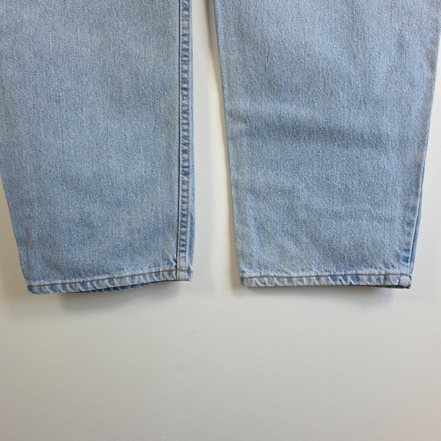 Levi’s 550 Jeans W38 L30 Relaxed Fit USA Made Blue Denim Vintage Men’s