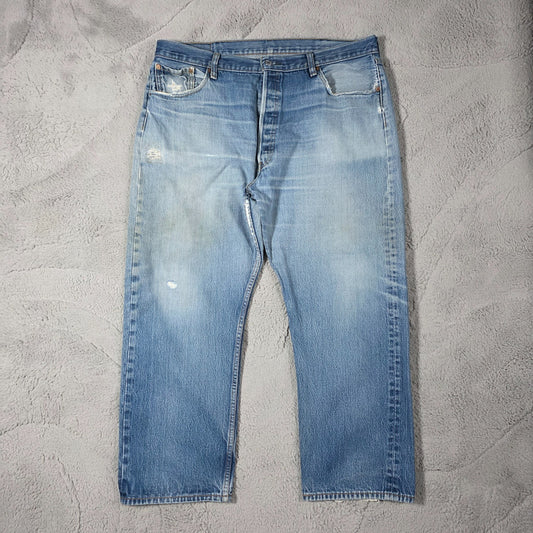Vintage Levi’s 501 Men’s Blue Straight Leg Jeans Button Fly Distressed W42 L30