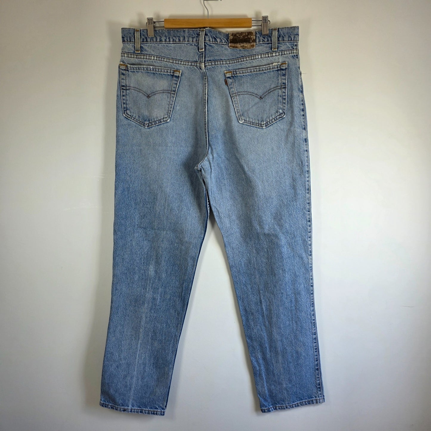 Levi’s Vintage Orange Tab Jeans W40 L32 Relaxed Fit USA Made Blue Denim