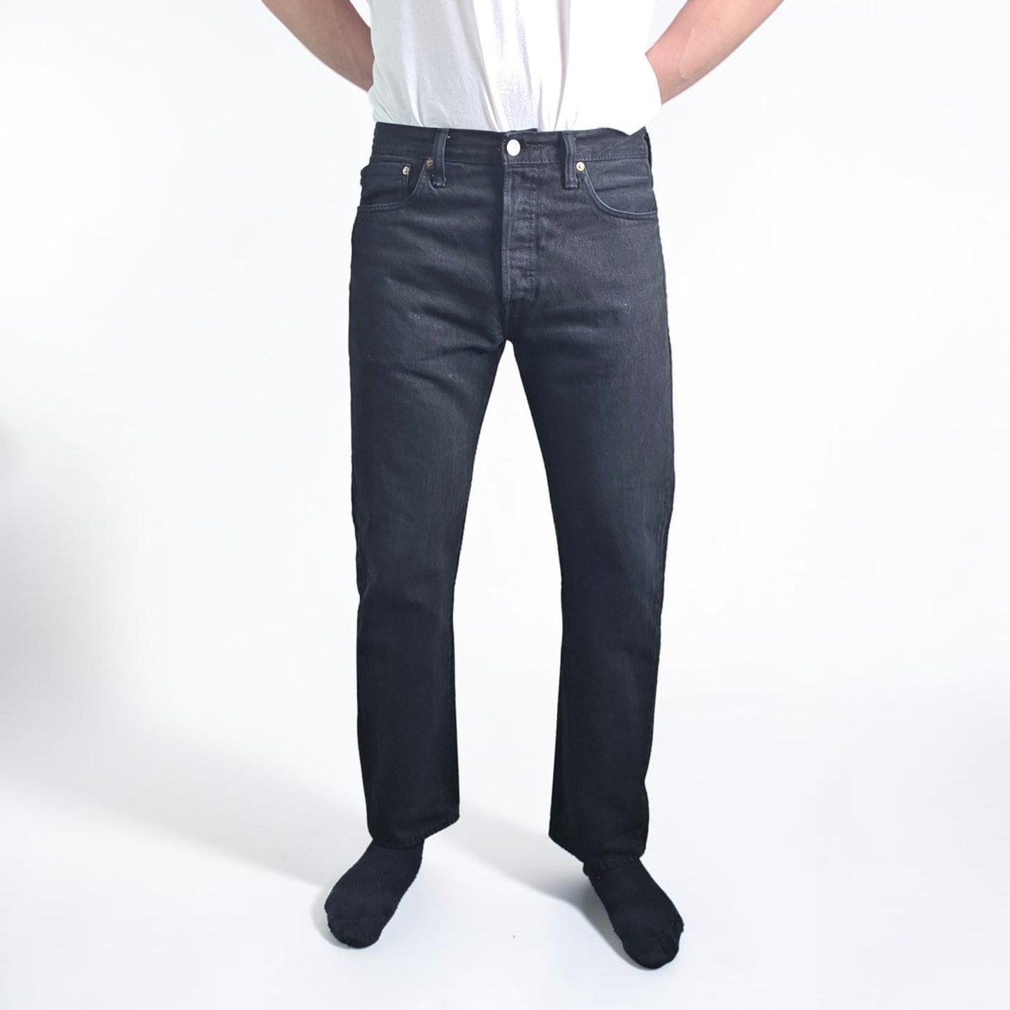 Levi's 501 Jeans W32 L30 Black Straight Leg Button Fly Denim Mens Classic