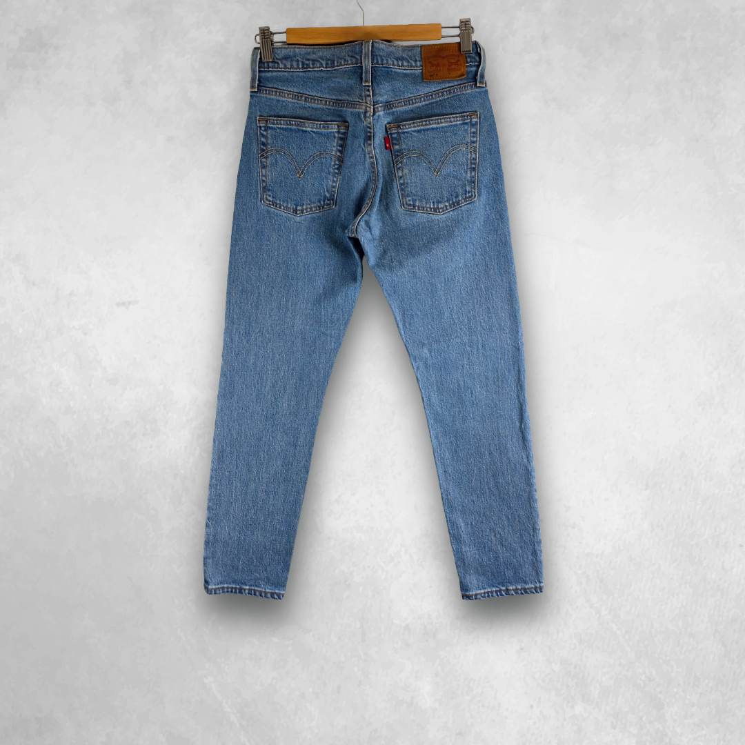 Levi’s 501 T Jeans Women’s W26 L28 Blue Tapered Leg Stretch Denim