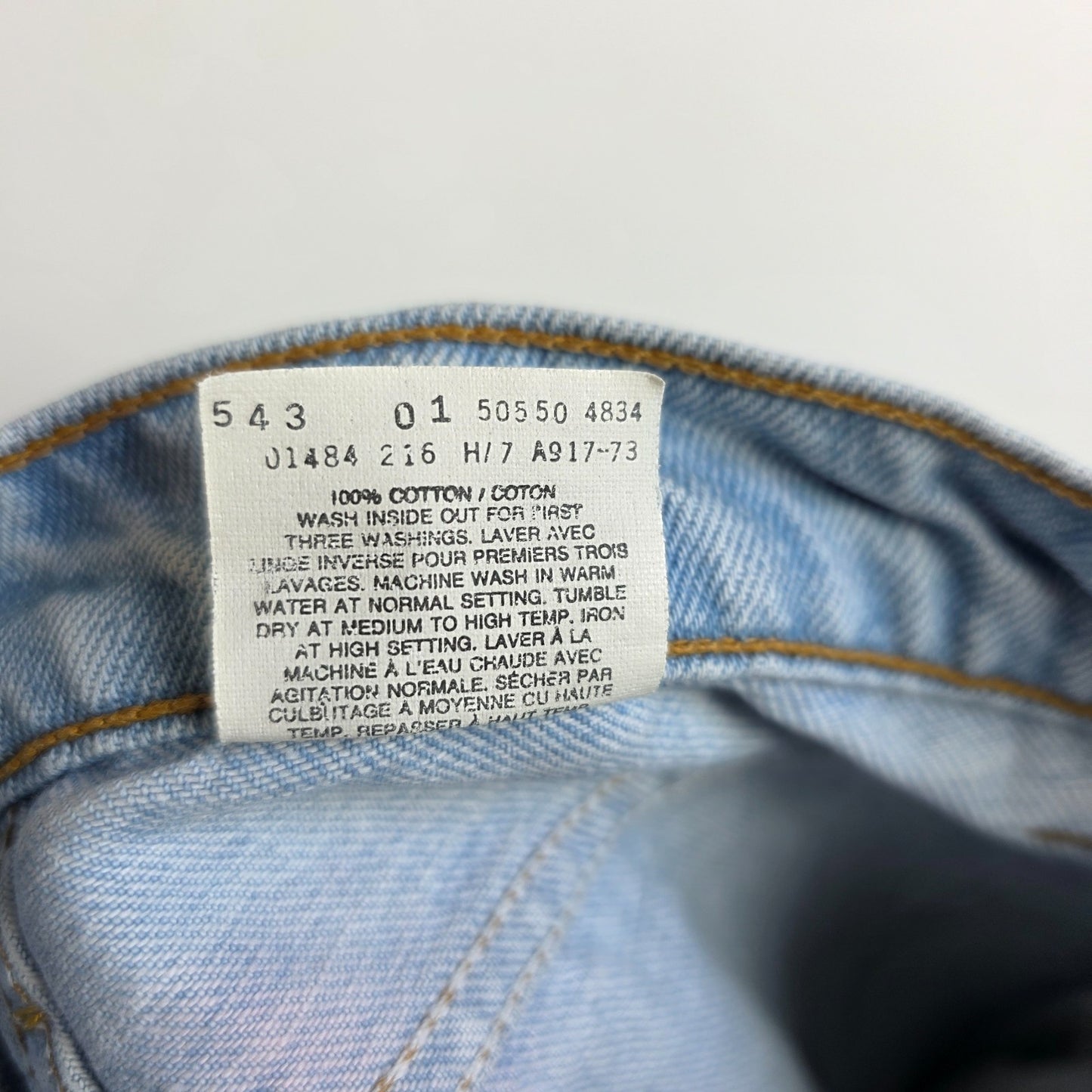 Vintage Levi’s 550 Jeans W30 L29.5 Blue Relaxed Tapered Mens 90s Made in Canada
