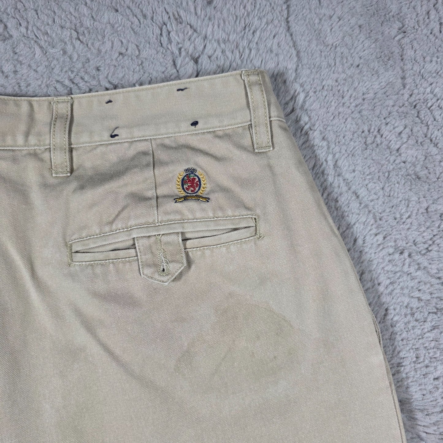 Vintage Tommy Hilfiger Pleated Chinos Beige Straight Fit Men’s W33 L25