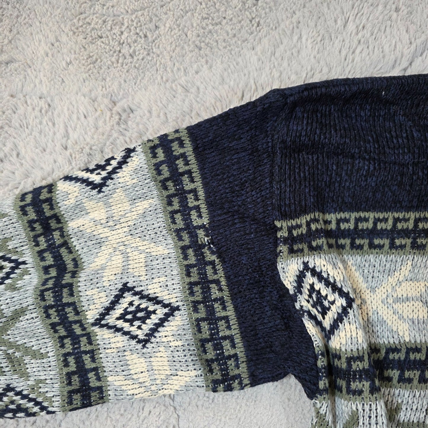 Vintage Basic Editions Patterned Knit Sweater Men’s Large Retro Pullover