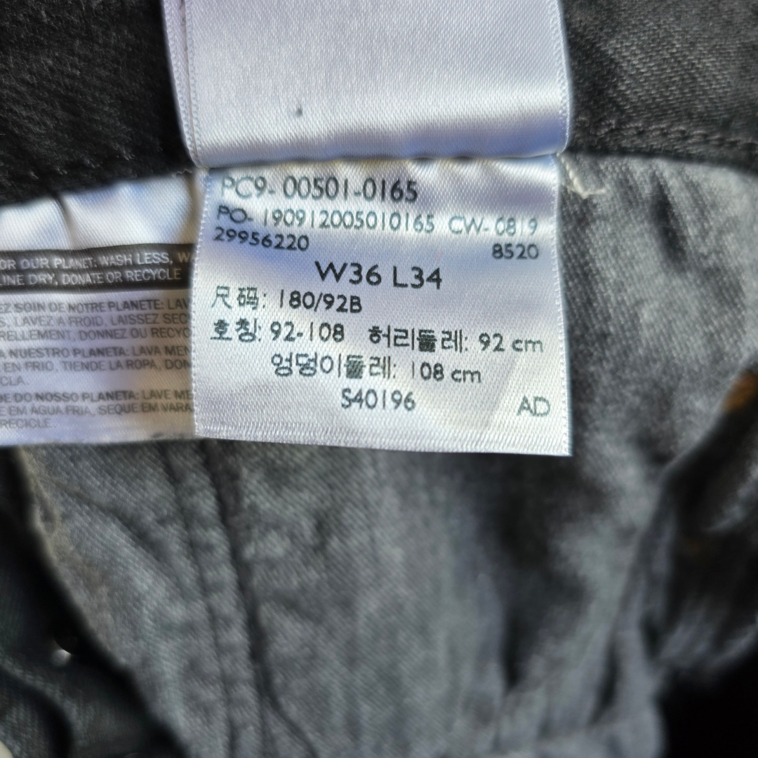 Levi’s 501 Jeans W36 L34 Black Straight Fit Denim Button Fly Men’s Classic