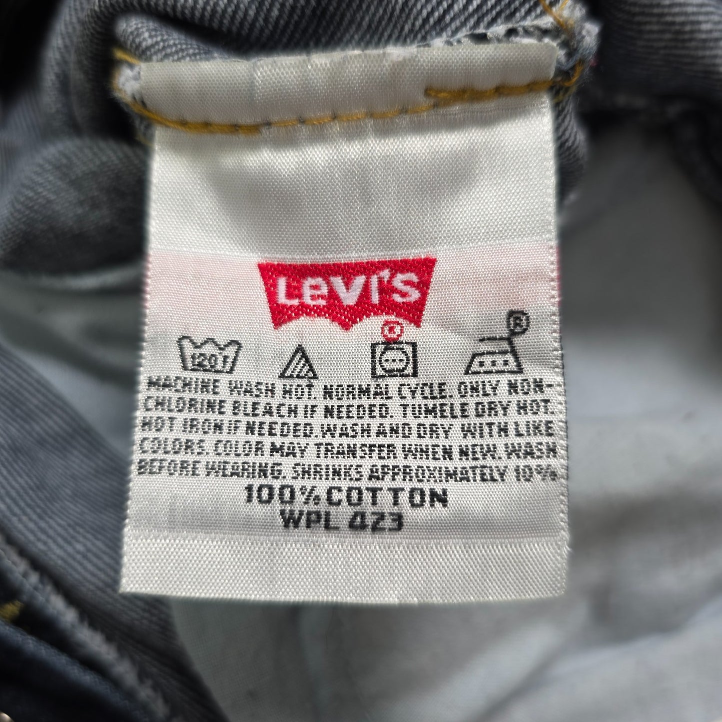 Levi’s 501 Jeans W33 (W32) L27 Blue Straight Leg Button Fly Cropped Raw Hem