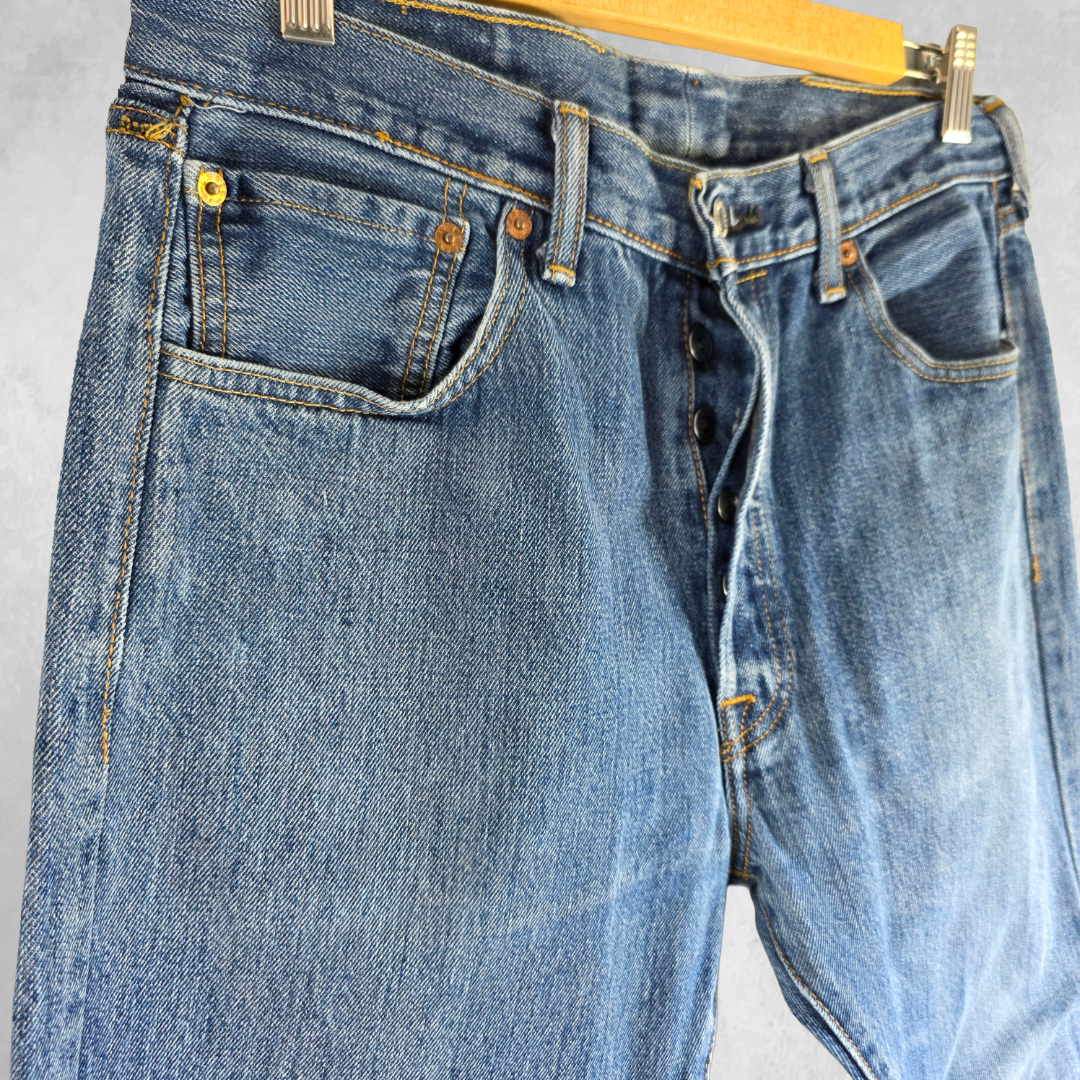 Levis 501 Jeans Mens W31 L30 (Tag W34 L32) Blue Straight Leg Denim Button Fly