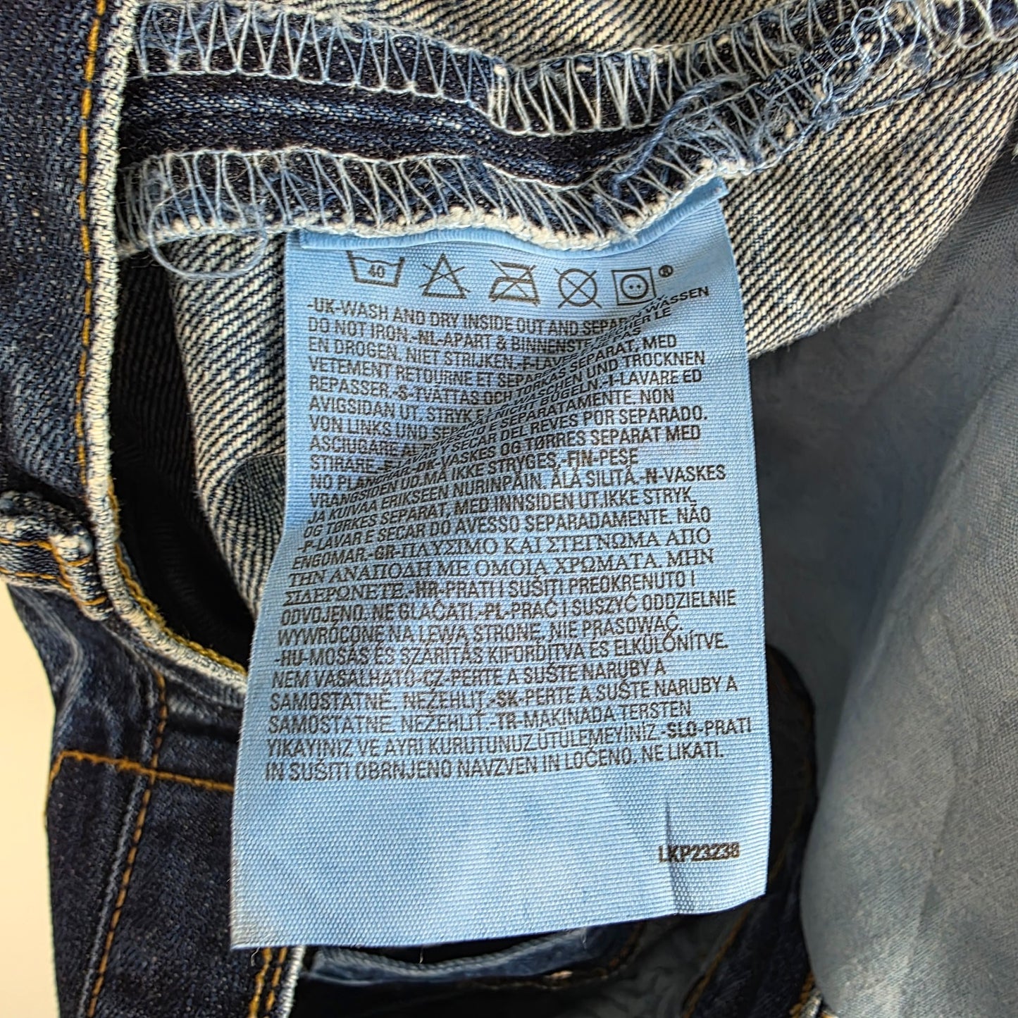 Levi’s 501 Jeans W29 L32 (Tagged W30) Blue Straight Men’s Distressed Denim
