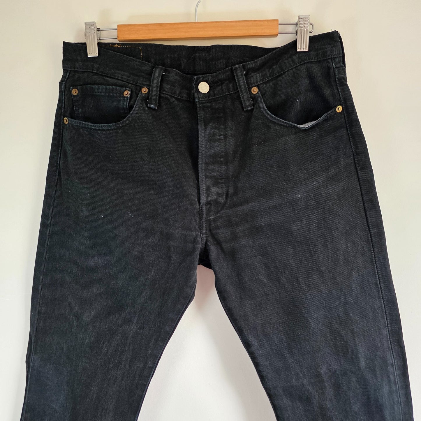 Levi's 501 Jeans W32 L30 Black Straight Leg Button Fly Denim Mens Classic