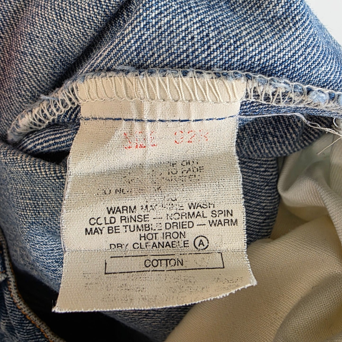 Vintage Levi’s 604 Jeans W35 L32 Blue Orange Tab 90s Men’s Denim