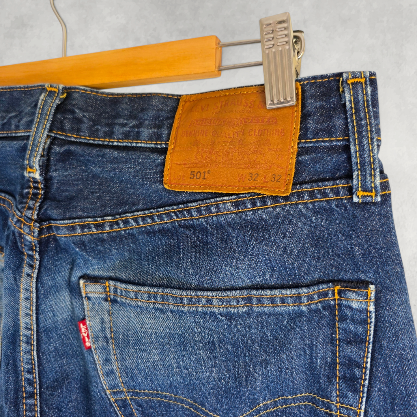 Levi’s 501 Jeans W32 L32 Blue Straight Leg Button Fly Men’s Classic Denim