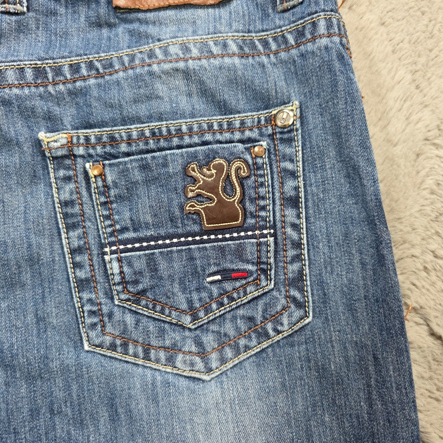 Vintage Y2K Tommy Hilfiger 4416 Jeans W33 Blue Straight Leg Men’s Hilfiger Denim