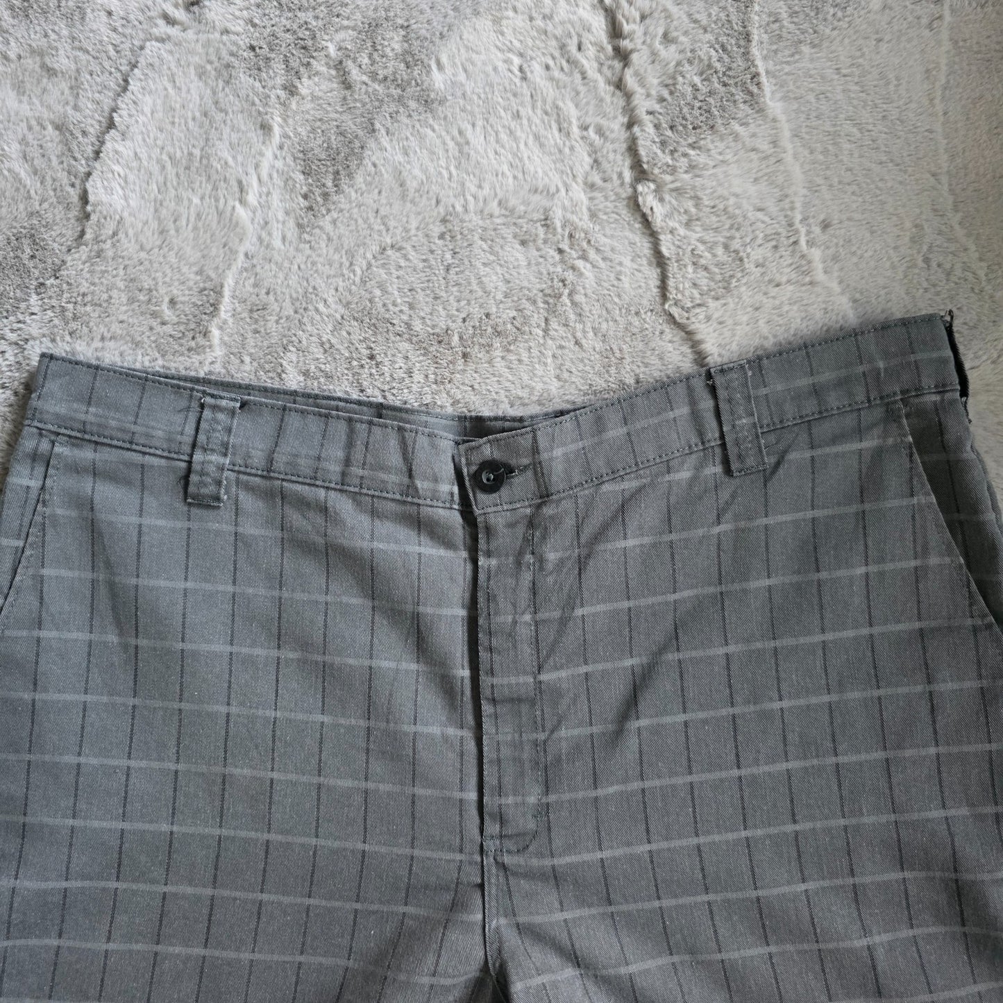 Dickies FLEX WR995SL Grey Grid Check Work Shorts W40 Utility Smart Style