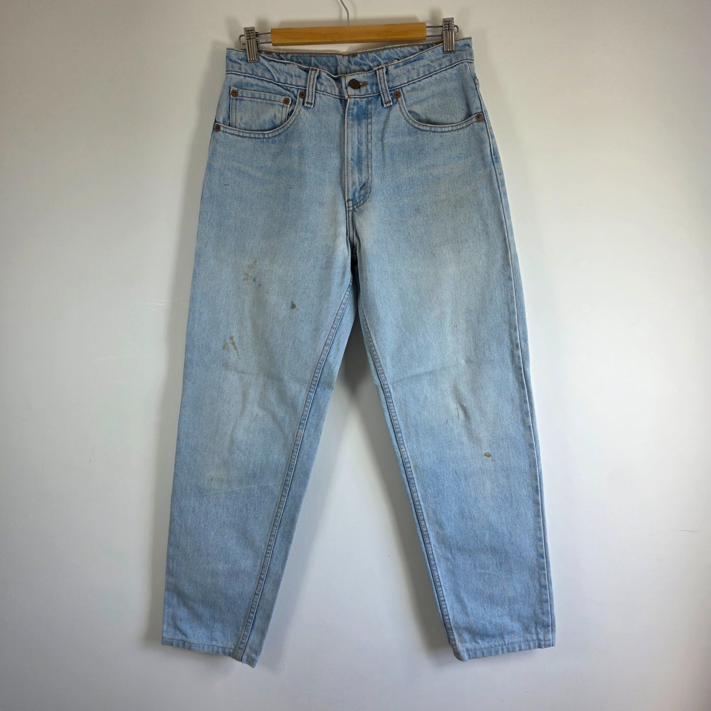Vintage Levi’s 550 Jeans W30 L29.5 Blue Relaxed Tapered Mens 90s Made in Canada