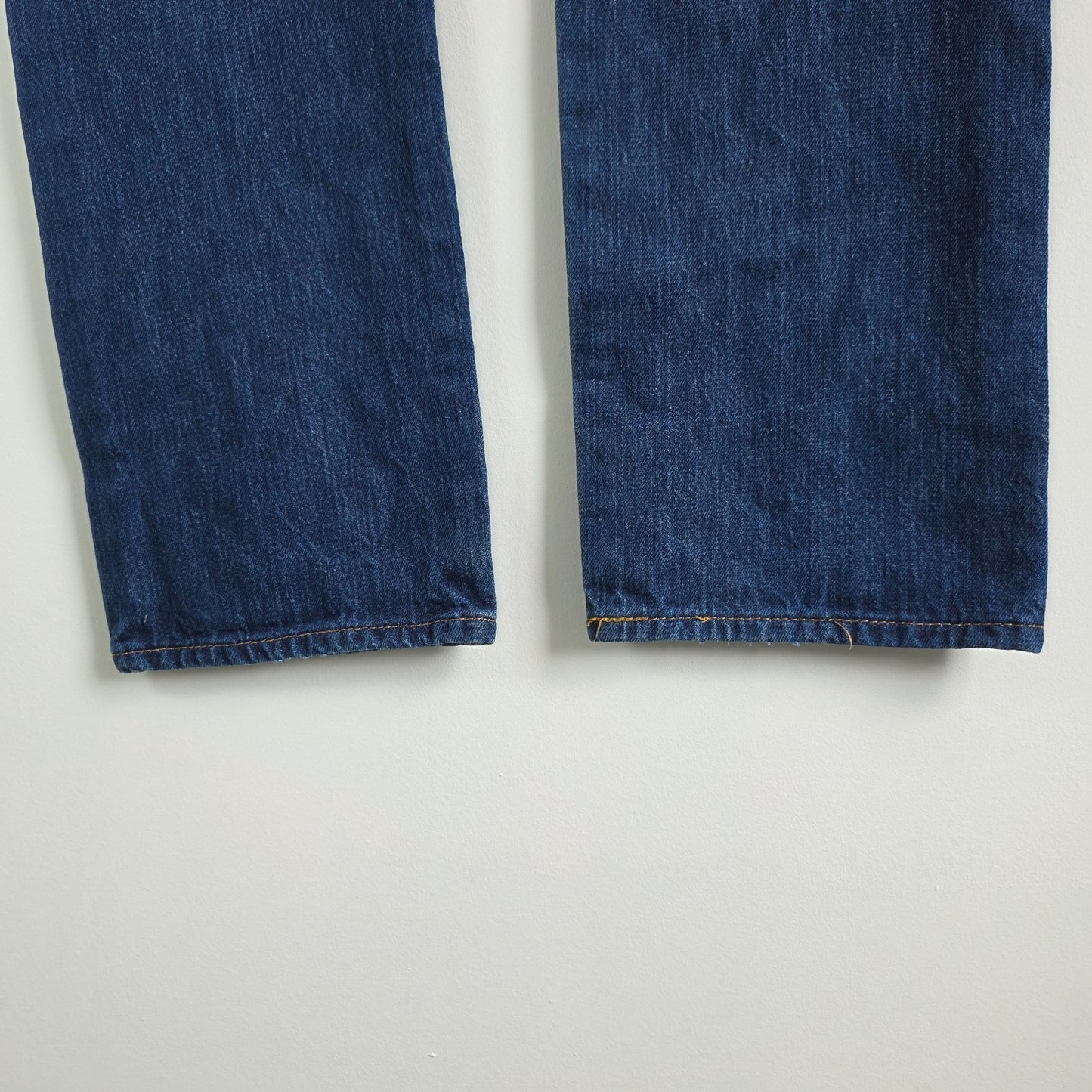 Levi's 501 Straight Leg Jeans W34 L32 Blue Denim Button Fly Cotton Men's