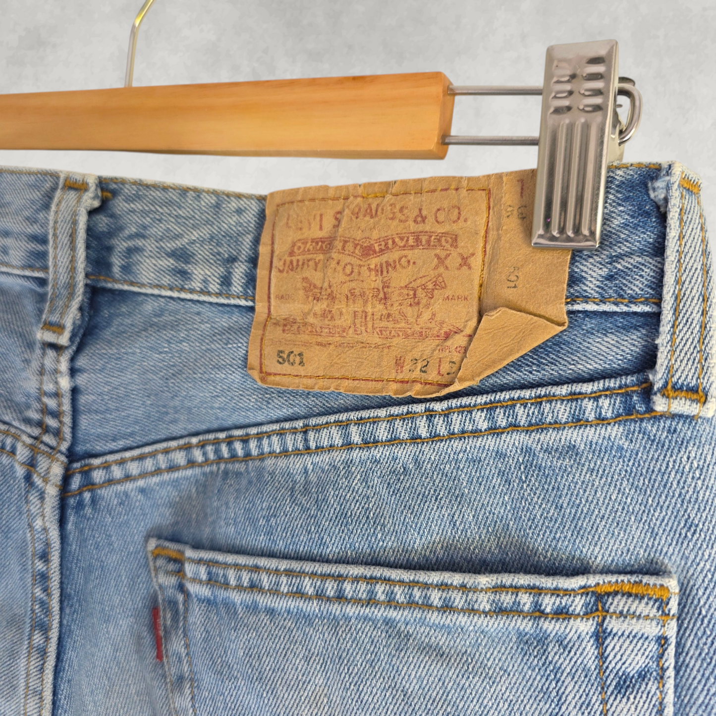 Levi’s 501 Jeans W30 L35 Blue Made in Spain Vintage Straight Leg Button Fly Men