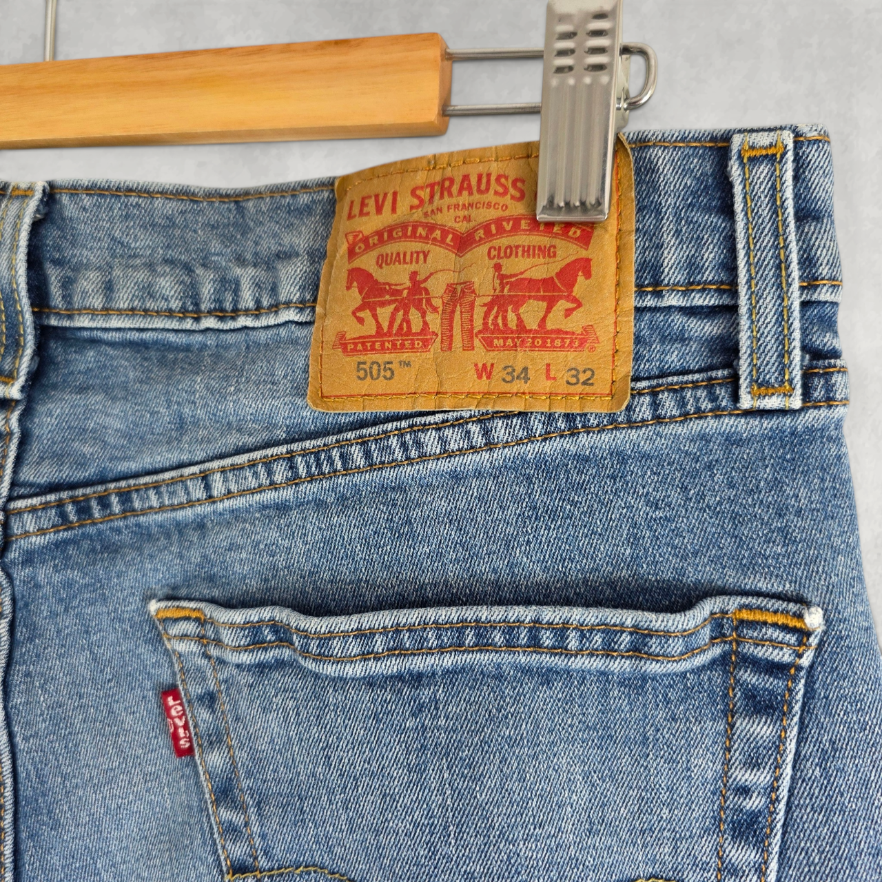 Levi’s 505 Jeans Men’s W32 L31 Blue Straight Fit Stretch Denim Casual
