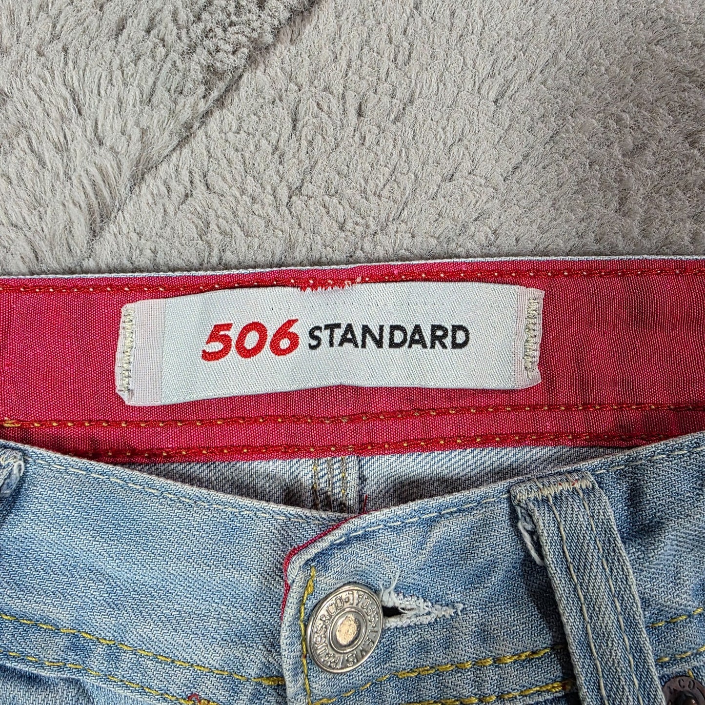 Levi’s 506 Vintage Mens Blue Jeans W29 L34 Fits W32 Made in USA Denim