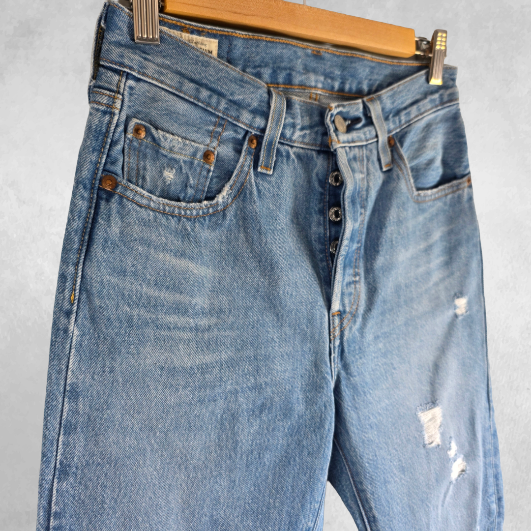 Levi’s 501 Jeans Women’s W25 L30 Blue Straight Mid Rise Distressed Denim