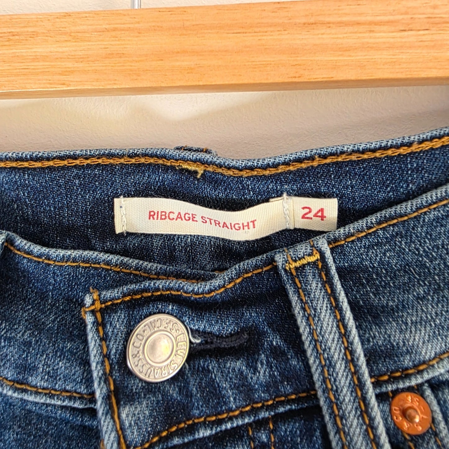 Levi's Ribcage Straight Jeans Women's W24 L30 Blue High Rise Stretch Denim Butto