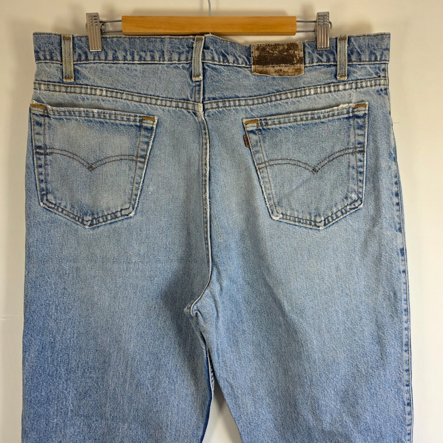 Levi’s Vintage Orange Tab Jeans W40 L32 Relaxed Fit USA Made Blue Denim