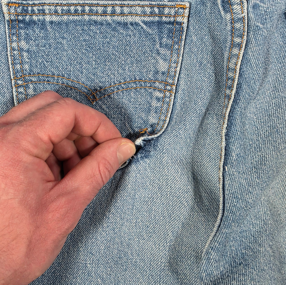Vintage Levi’s Orange Tab Jeans W28 L34 (W29 L36 Tag) Blue Tapered Leg USA Style